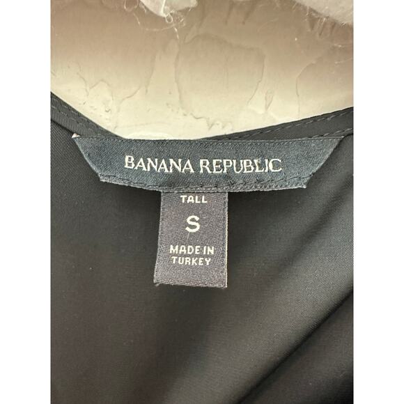 BANANA REPUBLIC | Black Midi Dress Flutter Sleeve V-Neck | Size Small Tall - Picture 6 of 7